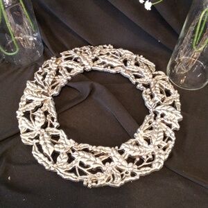 Intricate Silver Leaf Design Kitchen Trivet